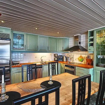 Rorbu With Sauna And Steam. * Хеннингсвер