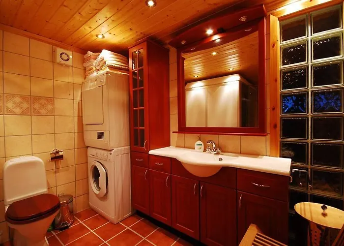 Rorbu With Sauna And Steam. * Henningsvær